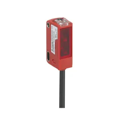 Leuze HT3C.S/4P diffuse sensor 200 mm range IP67 IP69K – ProSens Automation Coimbatore